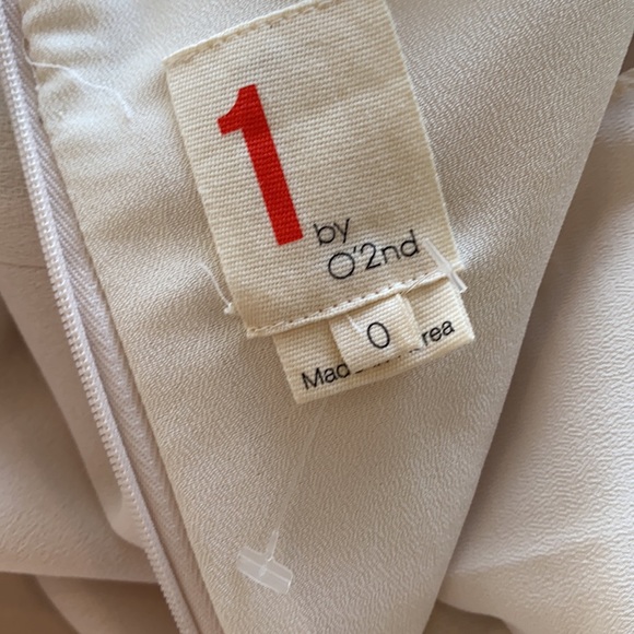 0’2nd cream dress worn once - Picture 4 of 4
